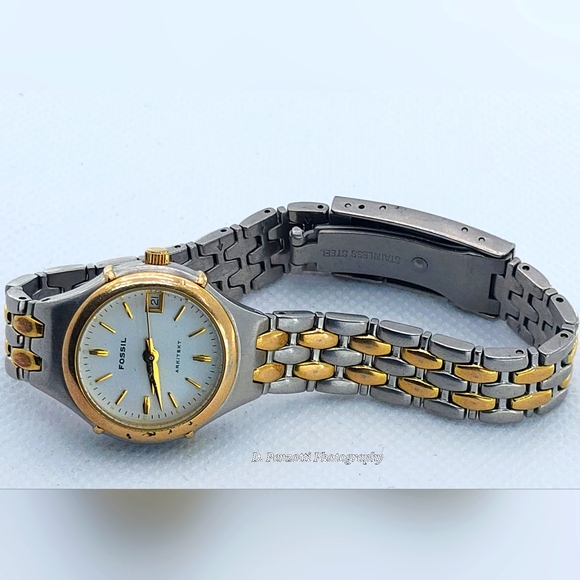 FOSSIL watch - Picture 14 of 16